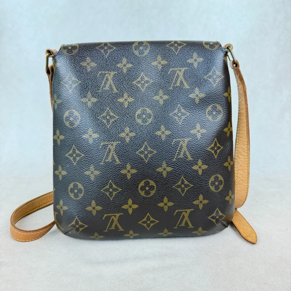 Louis Vuitton Musette Salsa PM Monogram Crossbody Messenger Bag Adjustable Strap